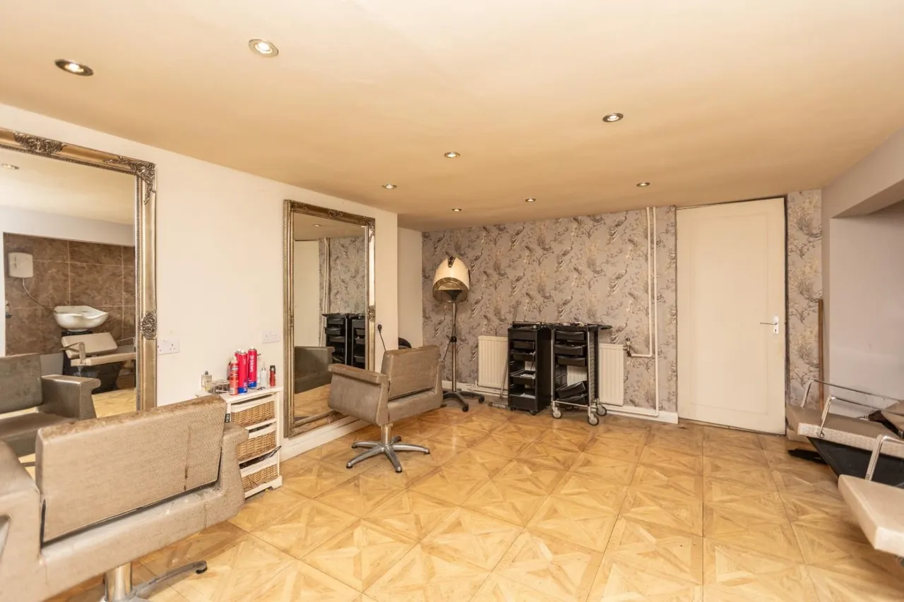 Wesley Street, Castleford, WF10, photo 5