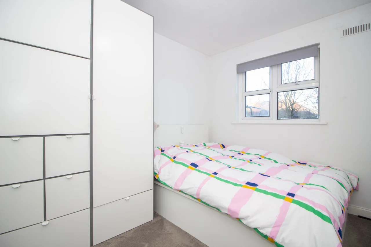 Redwood Close, Watford, WD19, photo 9
