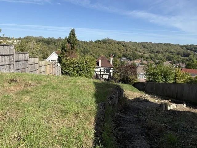 Hilltop Road, CR3, photo 11