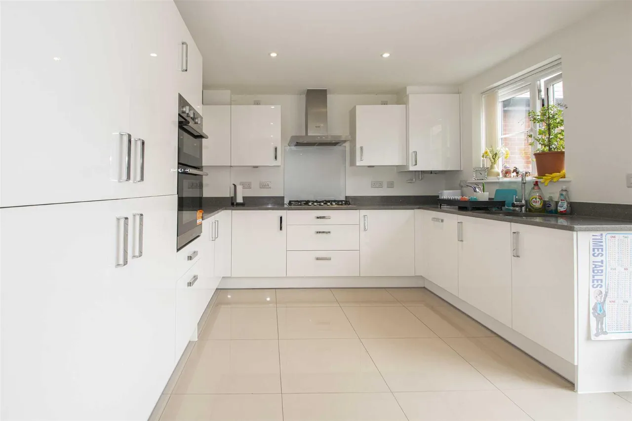 Friesland Avenue, Whitehouse, photo 9