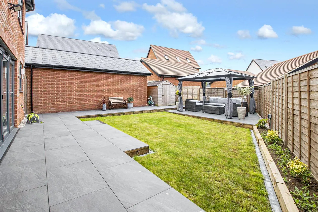 Friesland Avenue, Whitehouse, photo 19