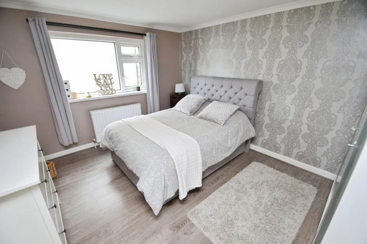 Aireville Rise, Bradford, West Yorkshire, photo 10