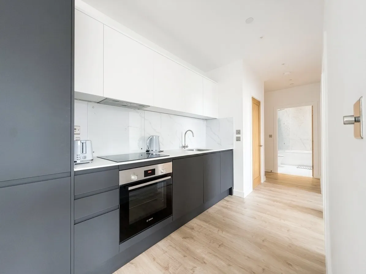 Station Road, Redhill, RH1, photo 6