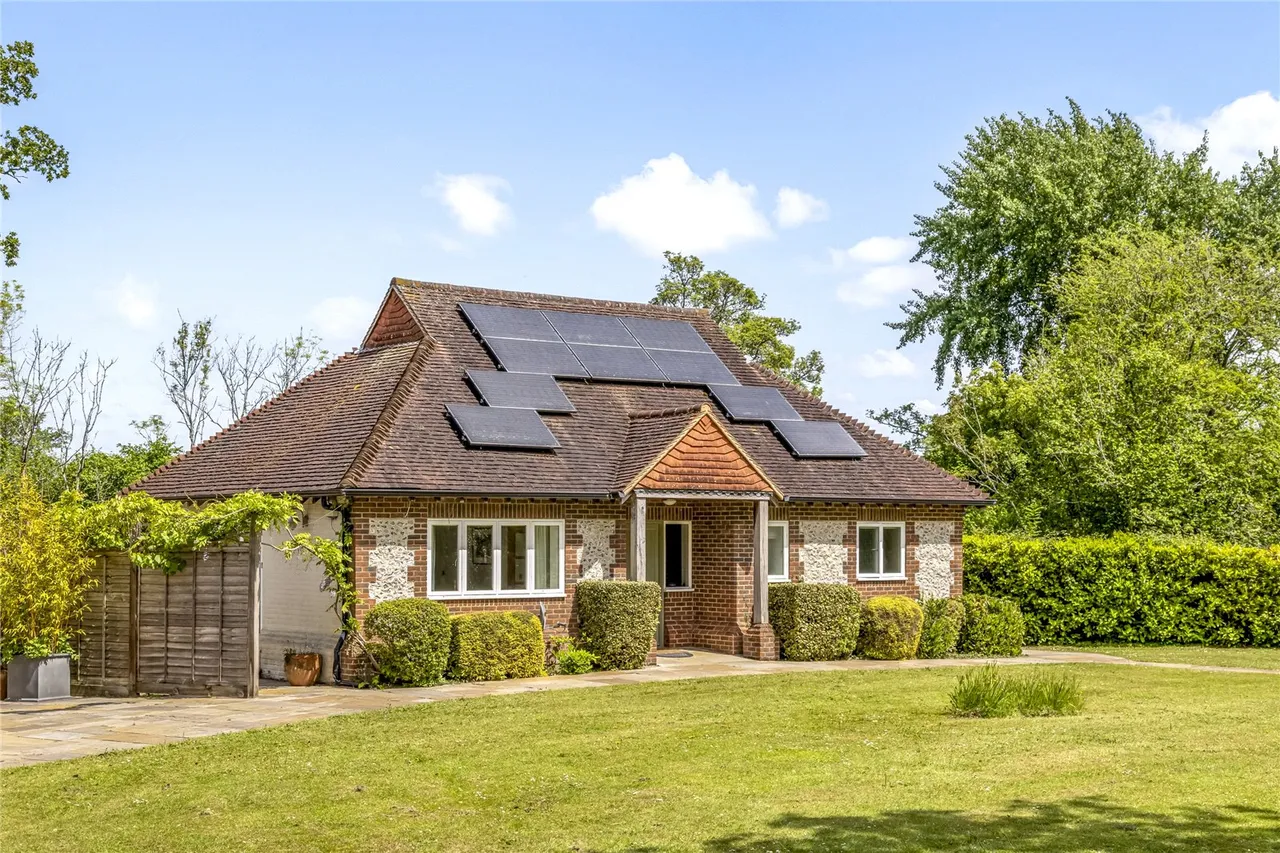 Dye House Lane, Duncton, GU28, photo 8