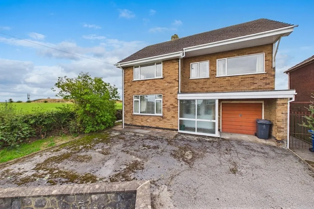 St. Georges Road, Burton-on-Trent, photo 17