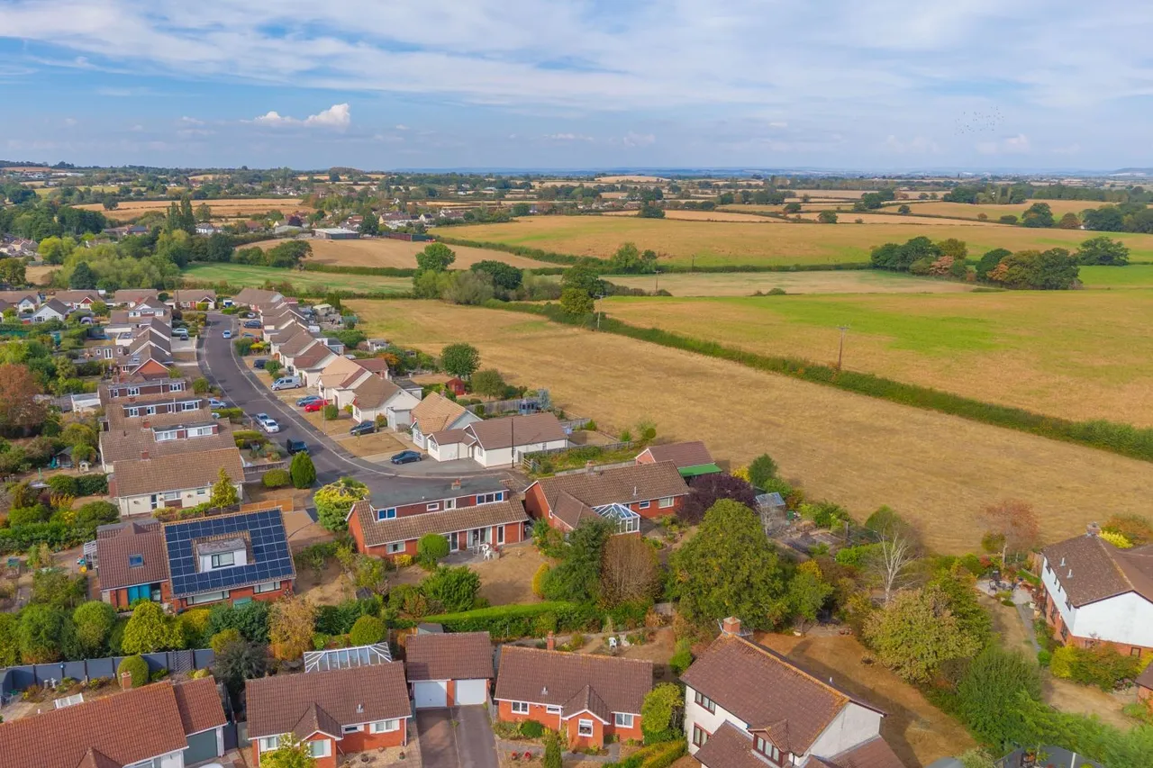 Dillons Road, Creech St. Michael, TA3, photo 14