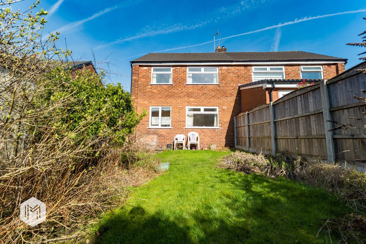 Bardsley Close, Bolton, BL2 4AU, photo 12