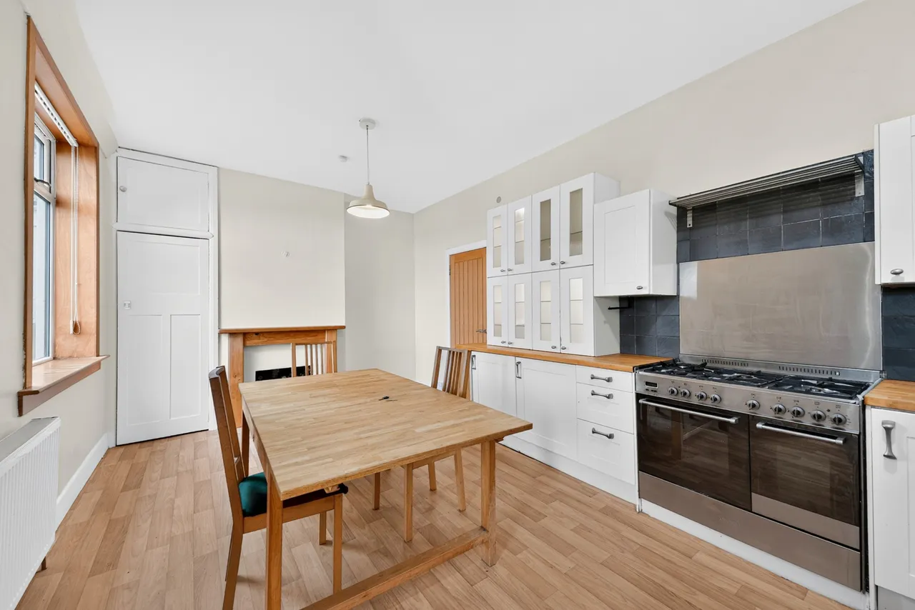 Linwood Avenue, Clarkston, G76, photo 8