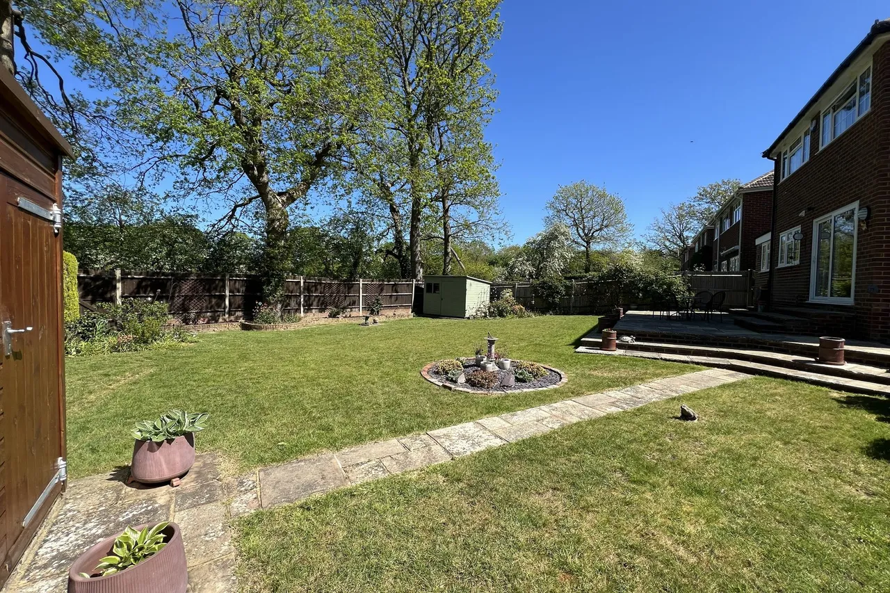 Durnsford Way, Cranleigh, GU6, photo 7