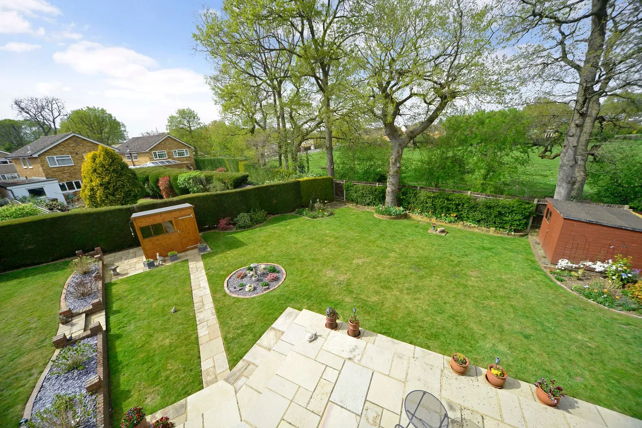 Durnsford Way, Cranleigh, GU6, photo 17