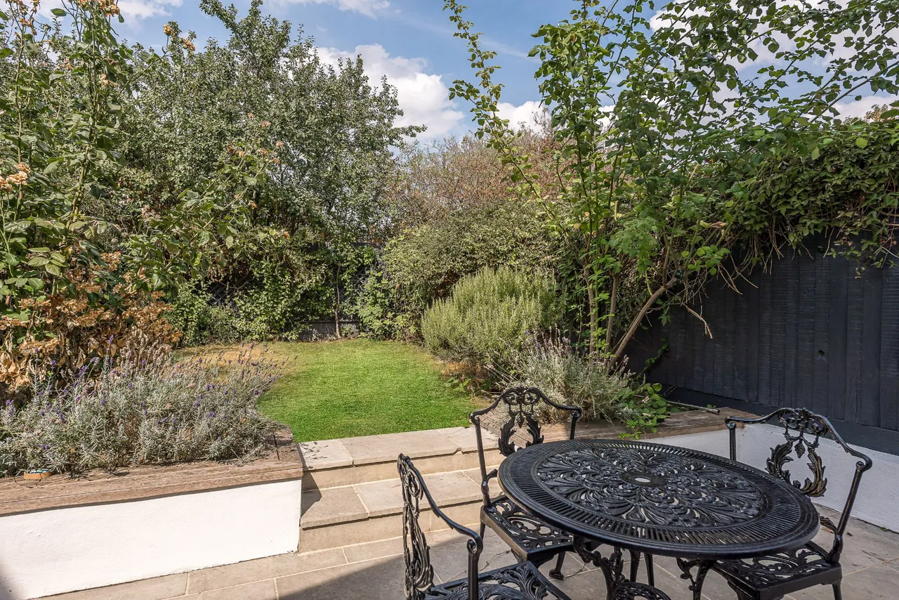 Purves Road, London, NW10, photo 6
