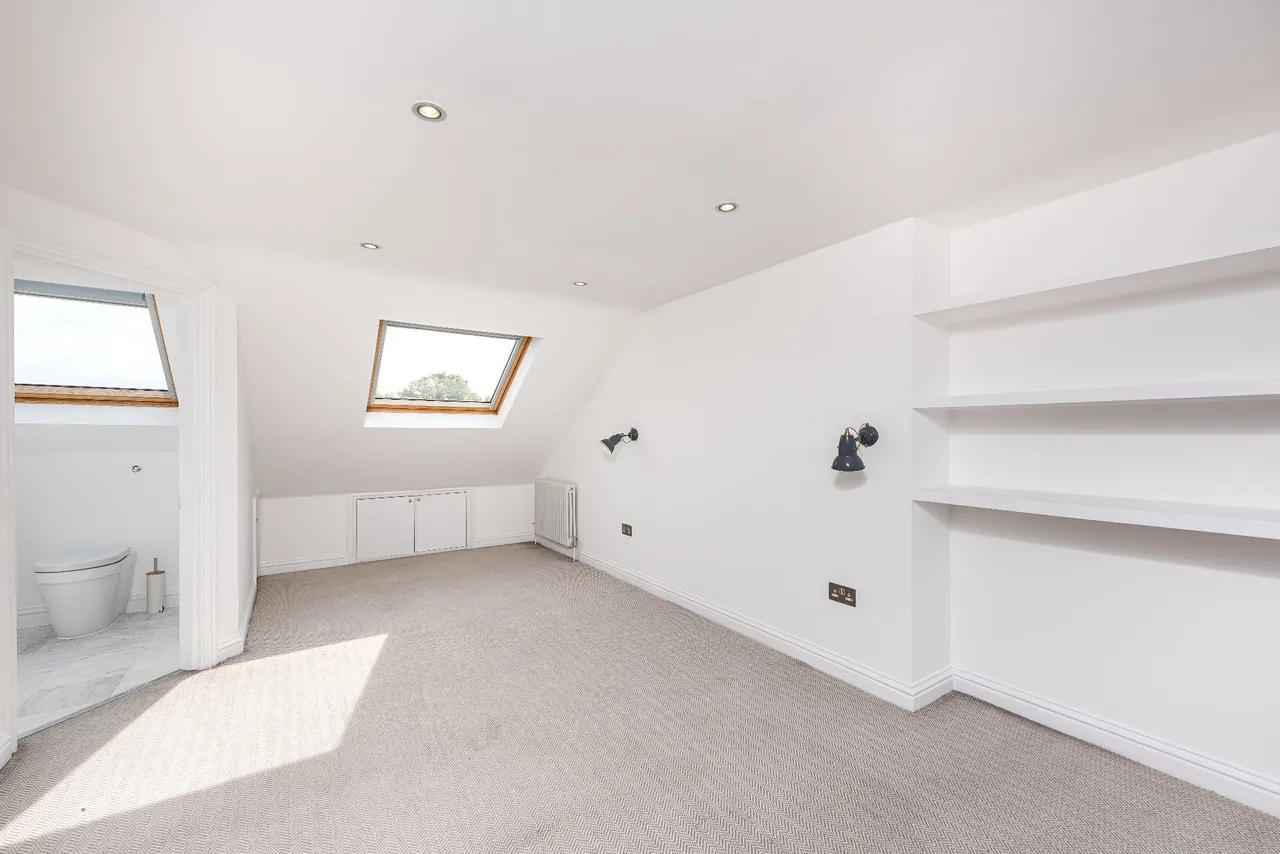 Purves Road, London, NW10, photo 13