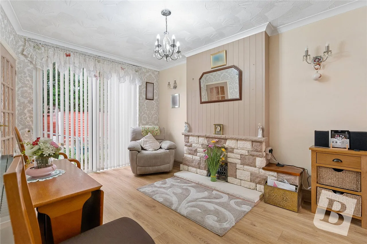 Marina Drive, Northfleet, DA11, photo 5
