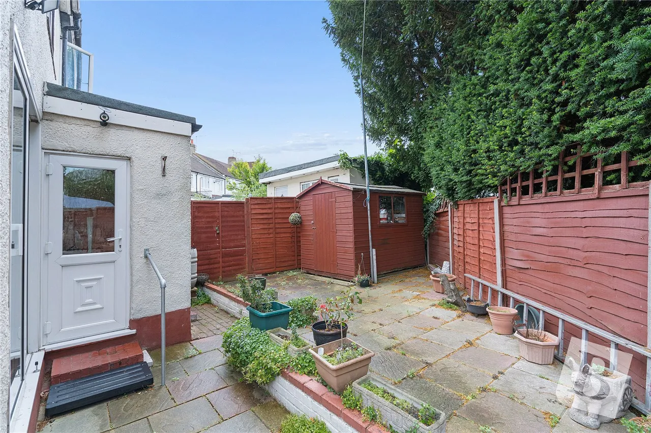 Marina Drive, Northfleet, DA11, photo 15