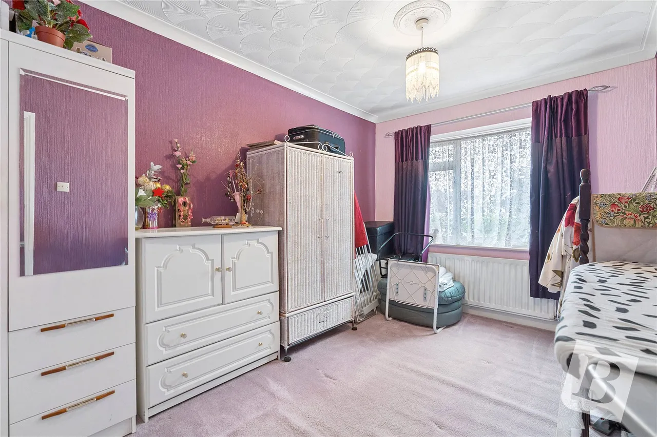 Marina Drive, Northfleet, DA11, photo 11