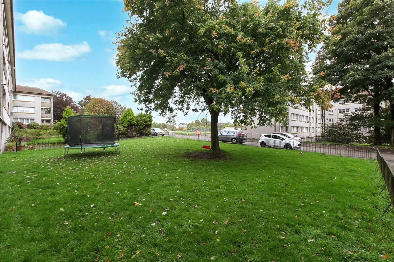 Keal Avenue, Blairdardie, G15, photo 19