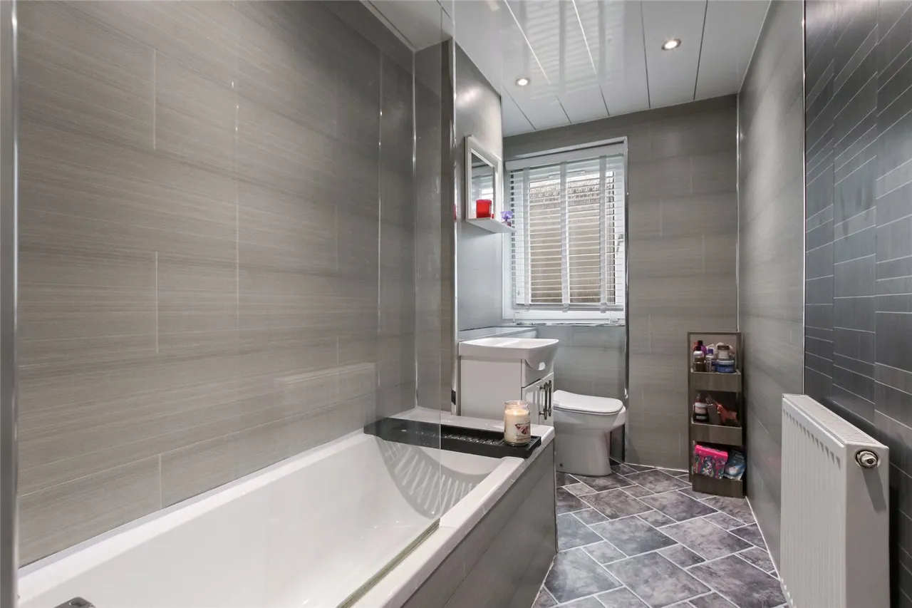 Keal Avenue, Blairdardie, G15, photo 12