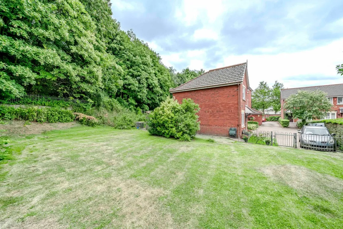 Beamont Drive, Preston, PR1, photo 17