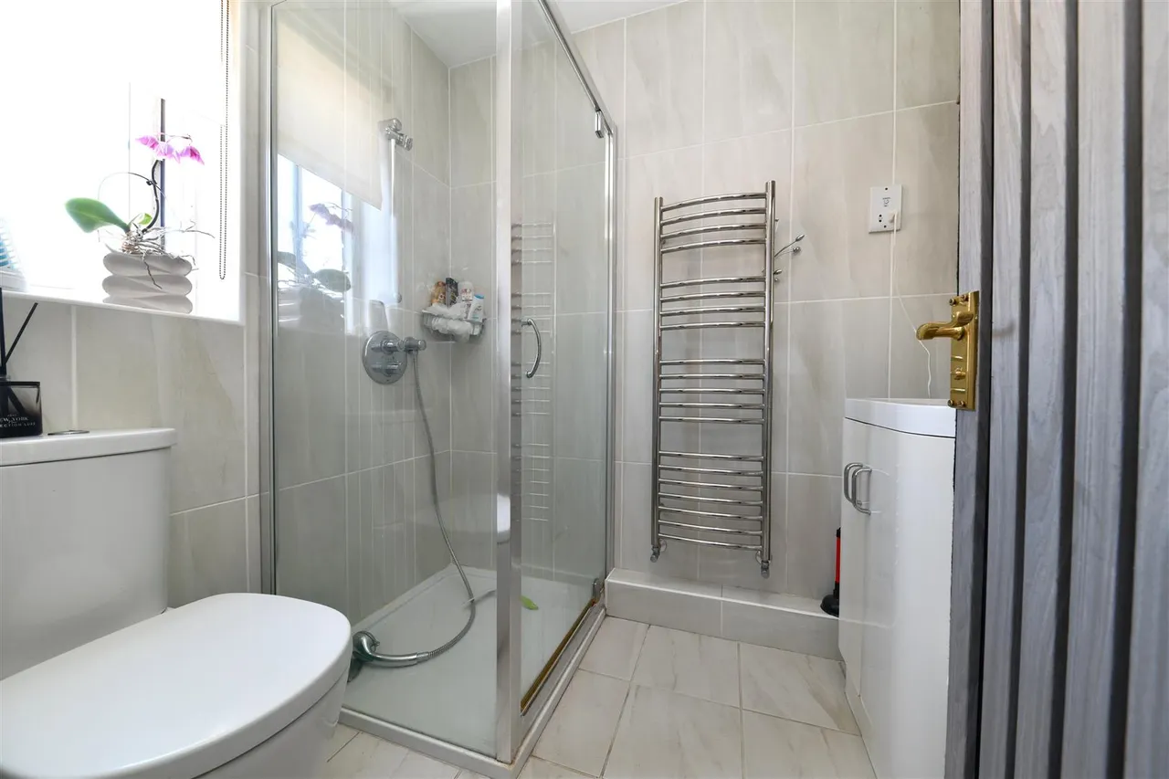 Blackdown Close, Stevenage, SG1 6AX, photo 10