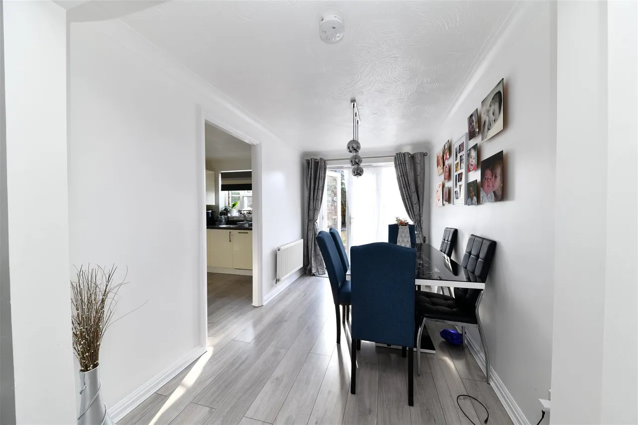Blackdown Close, Stevenage, SG1 6AX, photo 16