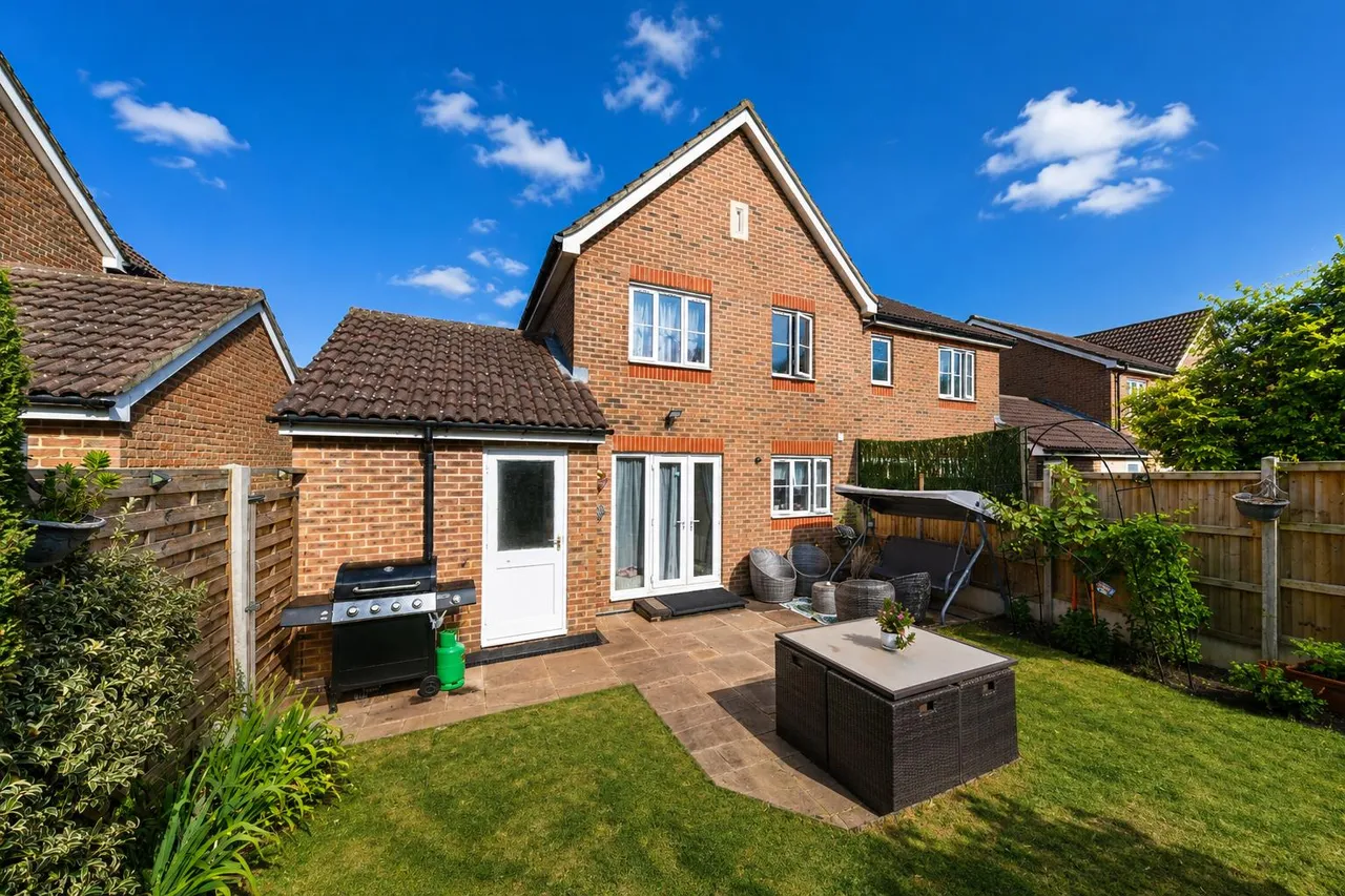 Blackdown Close, Stevenage, SG1 6AX, photo 17