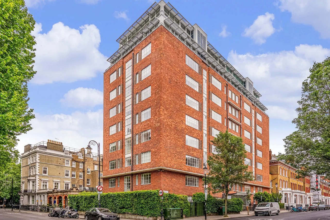 Roland House, 2 Roland Gardens, South Kensington, London, SW7 3RX, photo 9