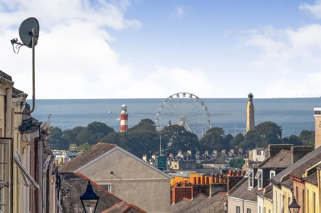 Clifton Place, Plymouth, PL4, photo 13