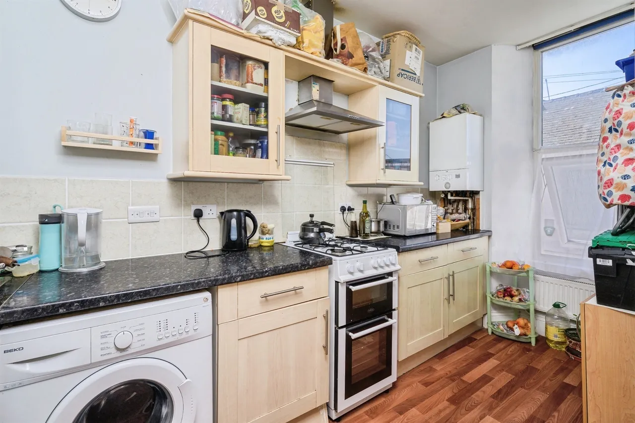 Clifton Place, Plymouth, PL4, photo 4