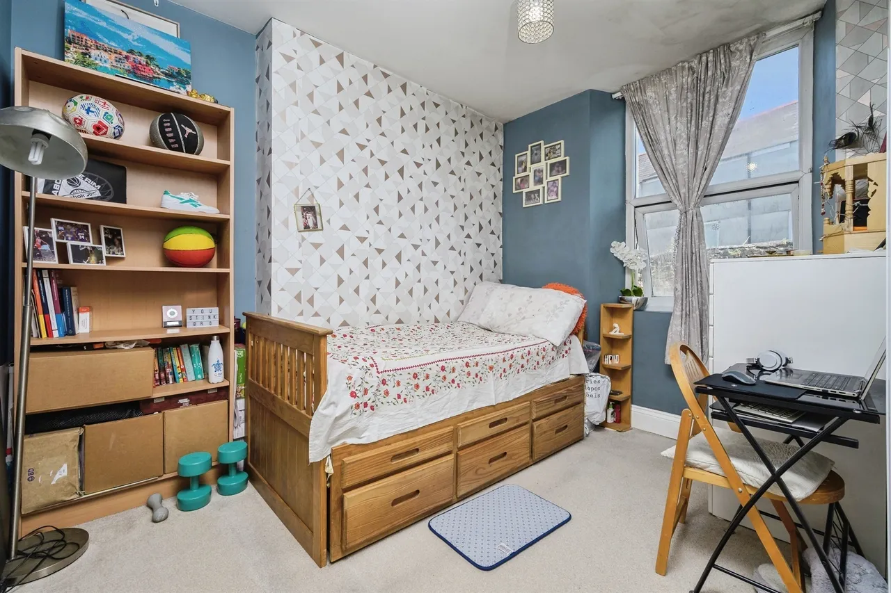 Clifton Place, Plymouth, PL4, photo 8