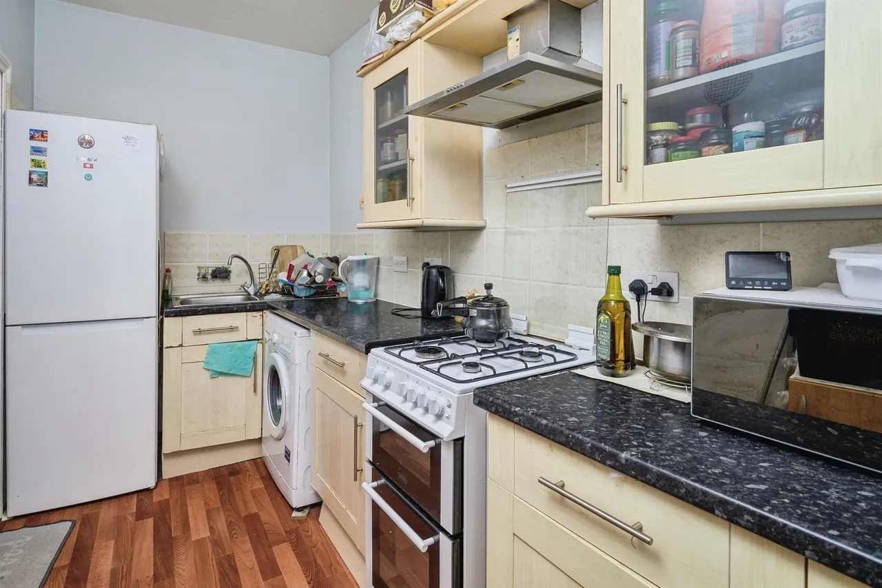 Clifton Place, Plymouth, PL4, photo 5