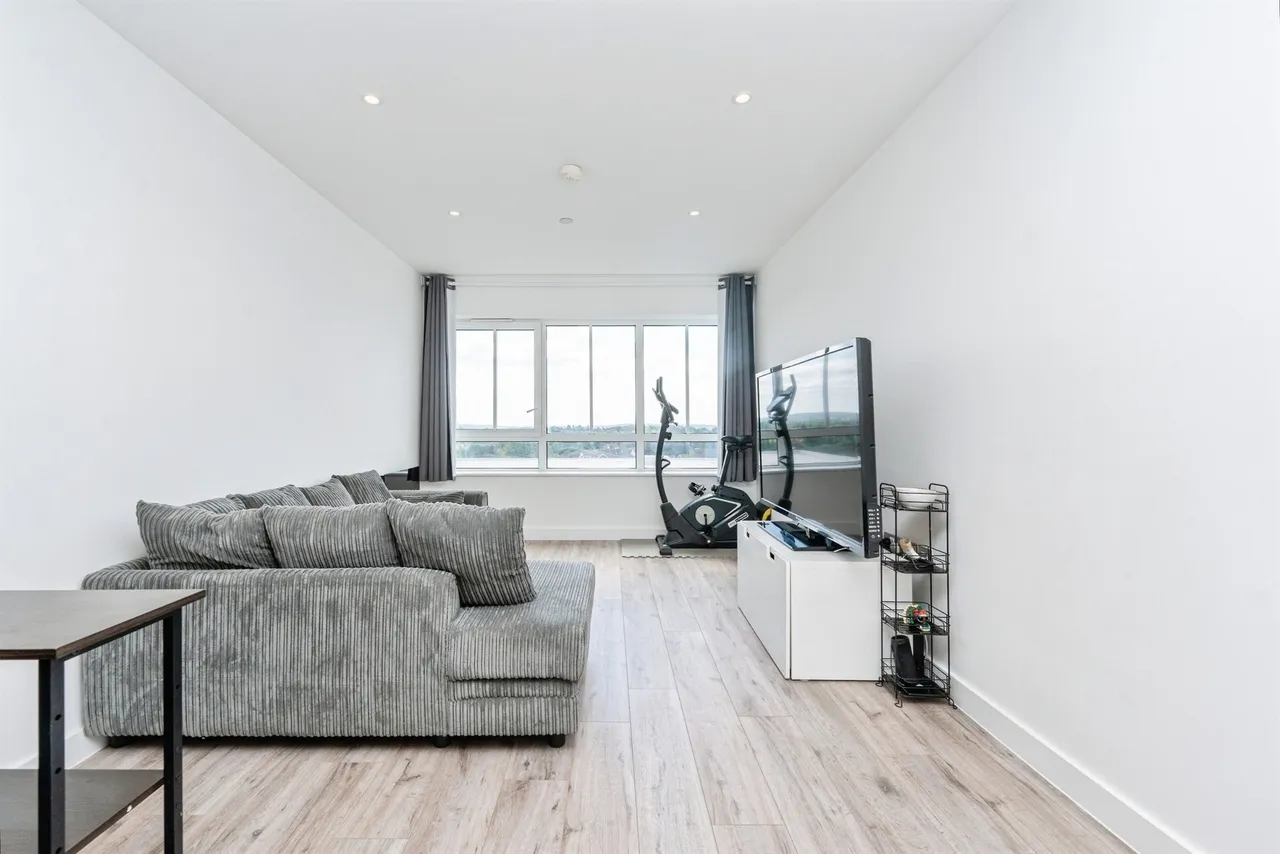 Cherry Tree Road, Watford, WD24, photo 10