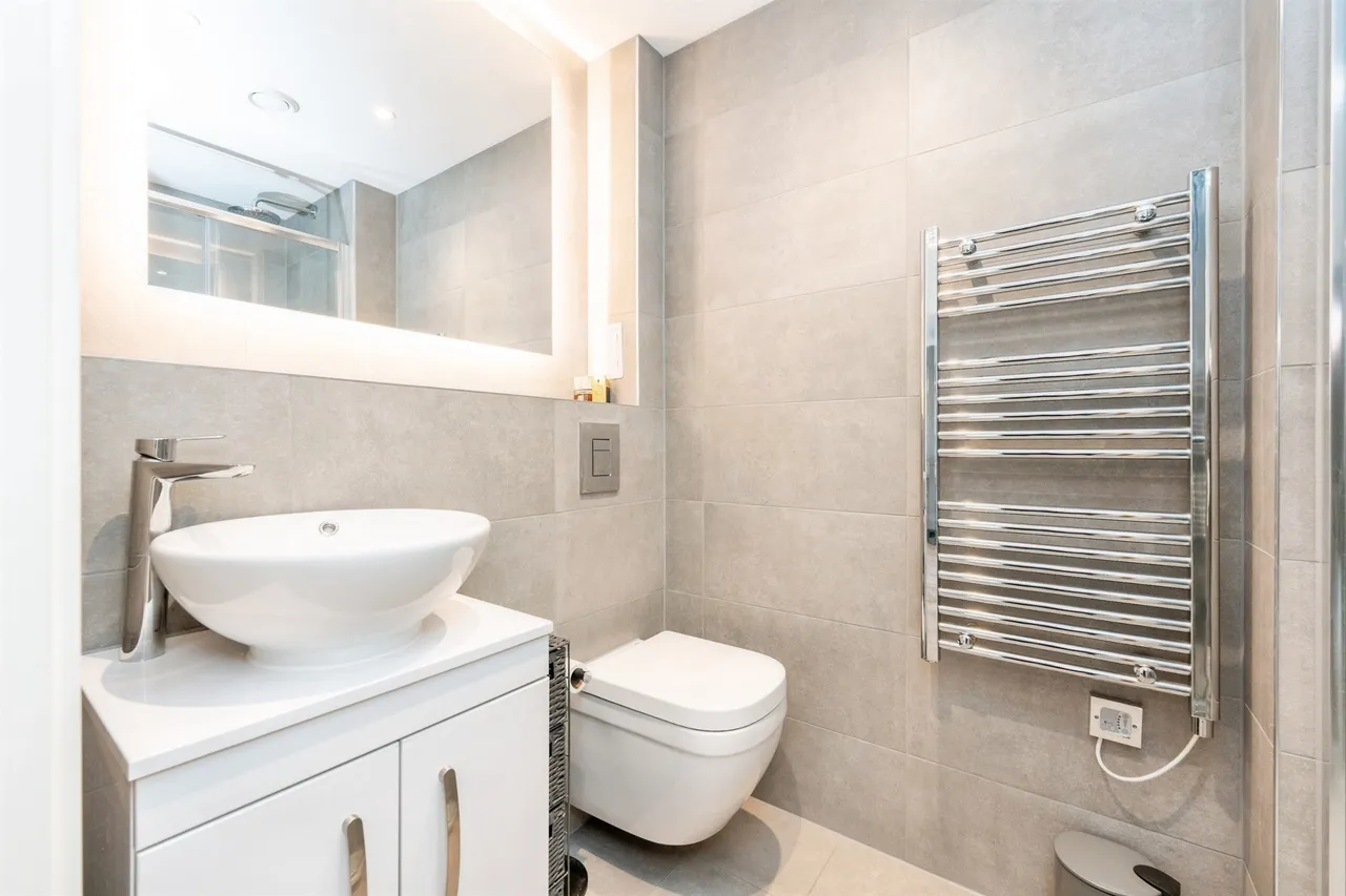 Cherry Tree Road, Watford, WD24, photo 11