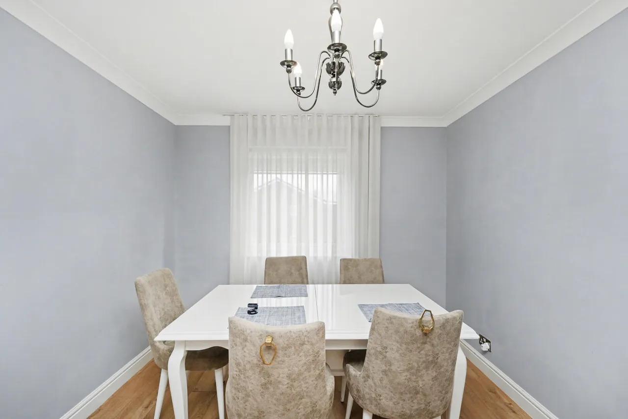 Village Road, Enfield, EN1, photo 8