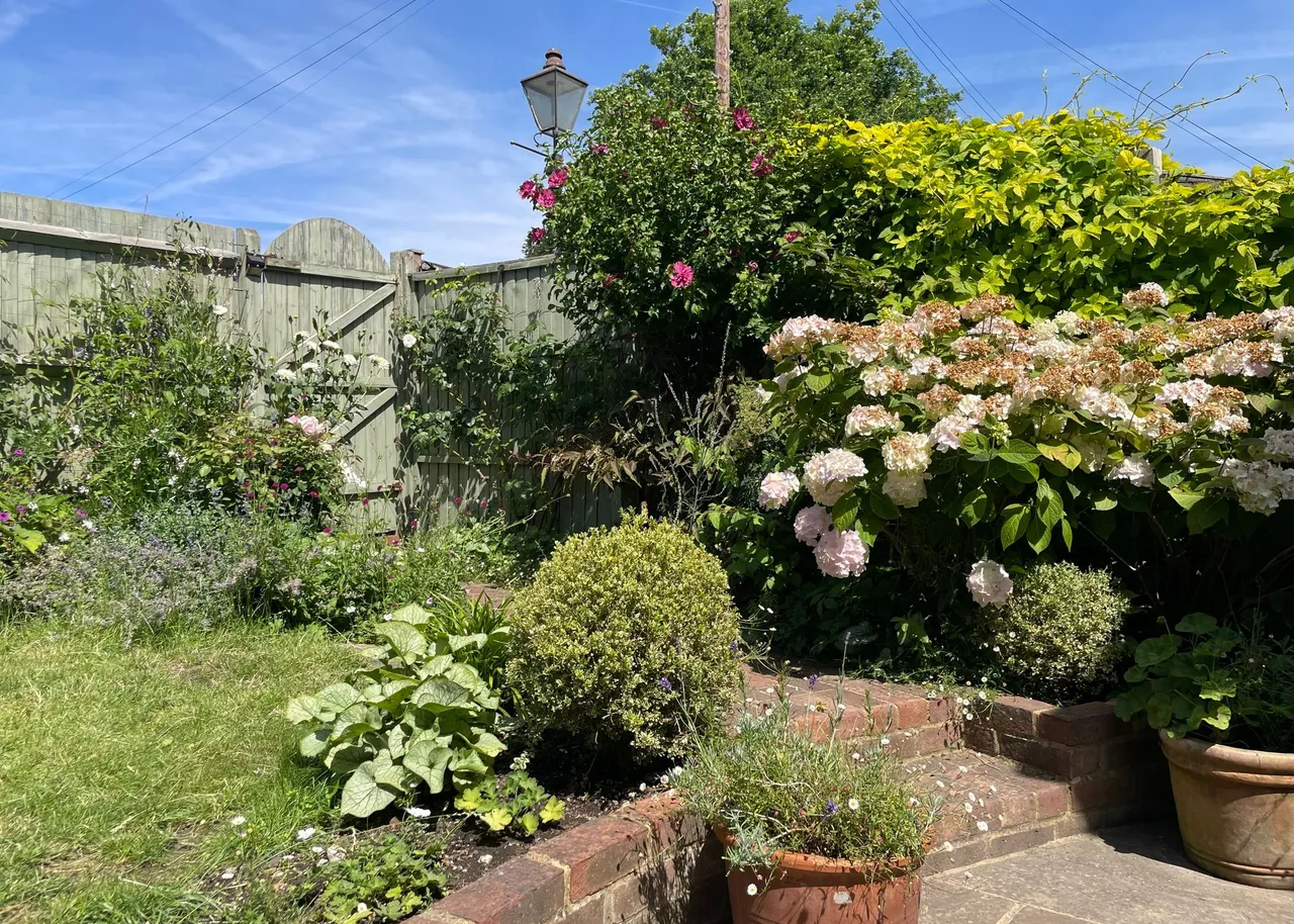 Main Road, Fishbourne, PO18, photo 19