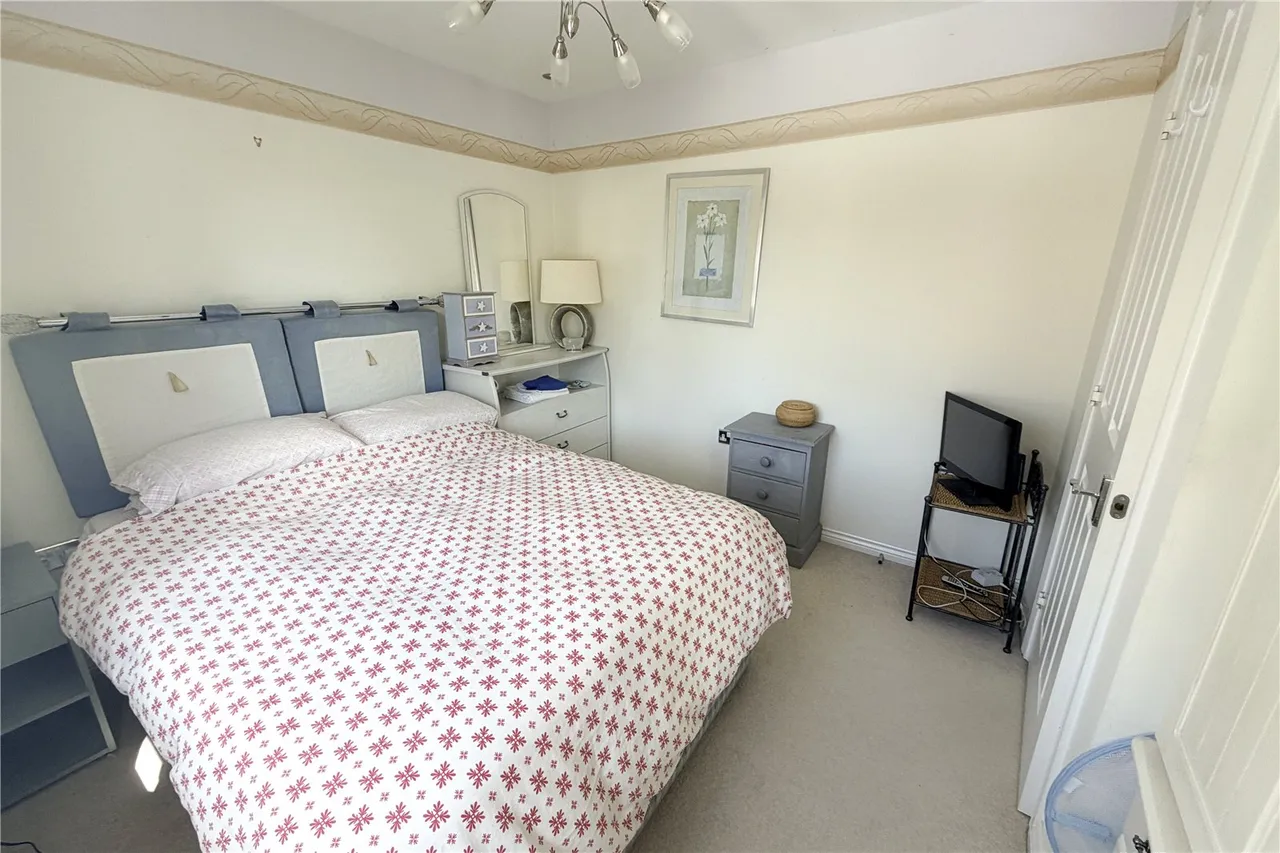 Westbury, photo 21