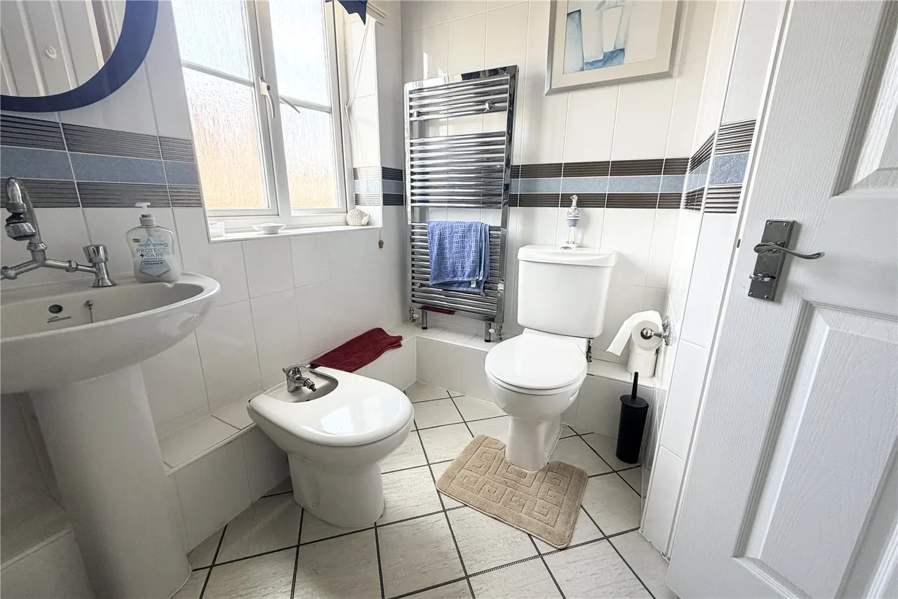 Westbury, photo 23