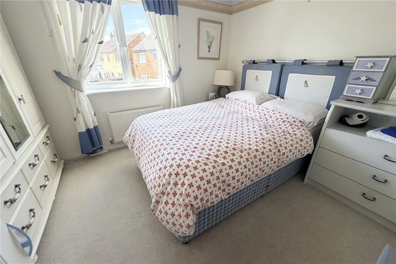 Westbury, photo 9