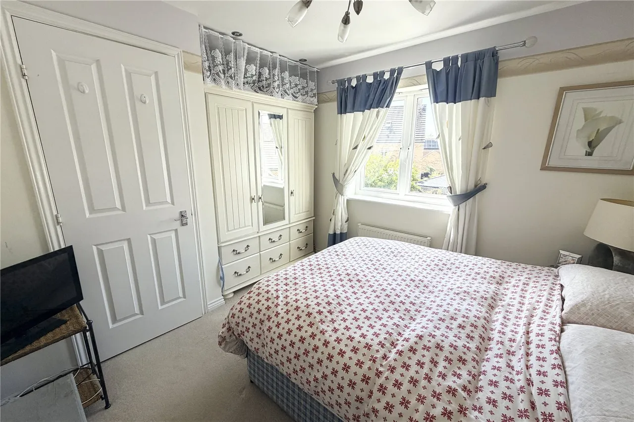 Westbury, photo 22