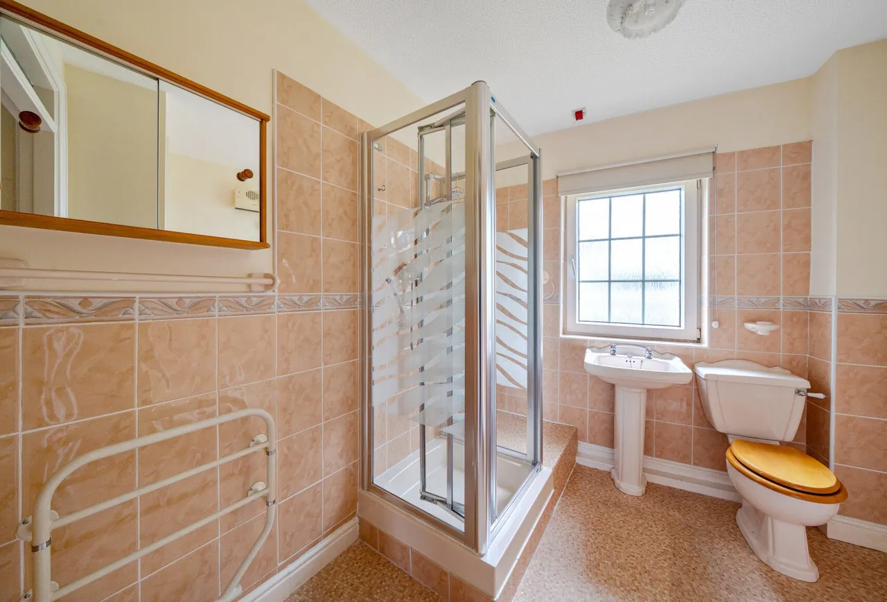 Pegasus Court, Gloucestershire, St. Stephens Road, GL51 3GB, photo 5