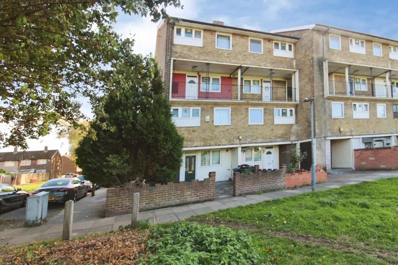 Godstow Road, London, SE2, photo 2