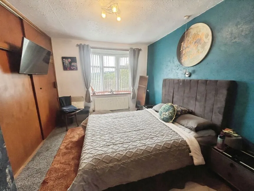 West Street, Tintwistle, SK13, photo 5