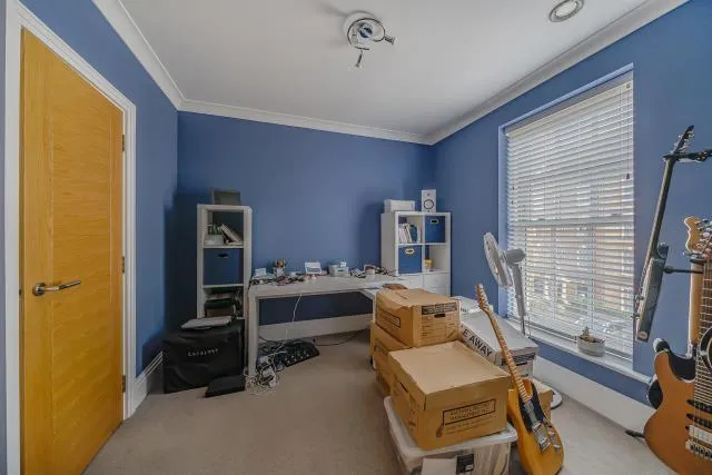Ashridge Close, London, N3, photo 20