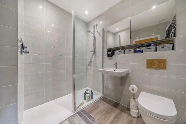 Ashridge Close, London, N3, photo 12