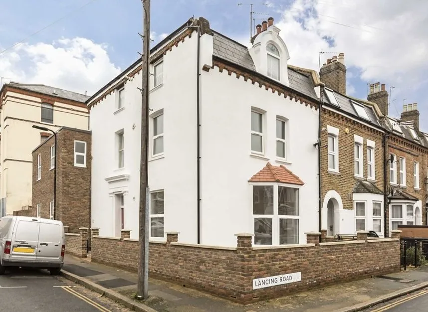 3 bed flat to rent, Lancing Road, West Ealing, W13