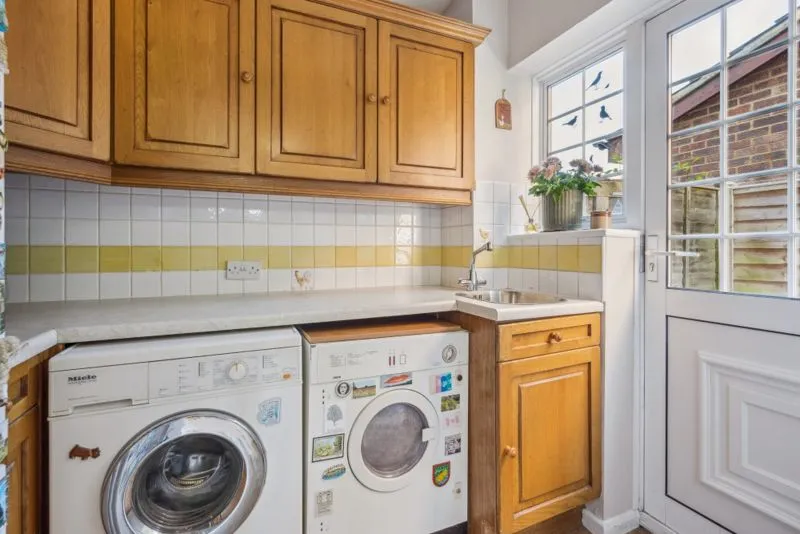 Thames Close, Bourne End SL8 5QJ, photo 10