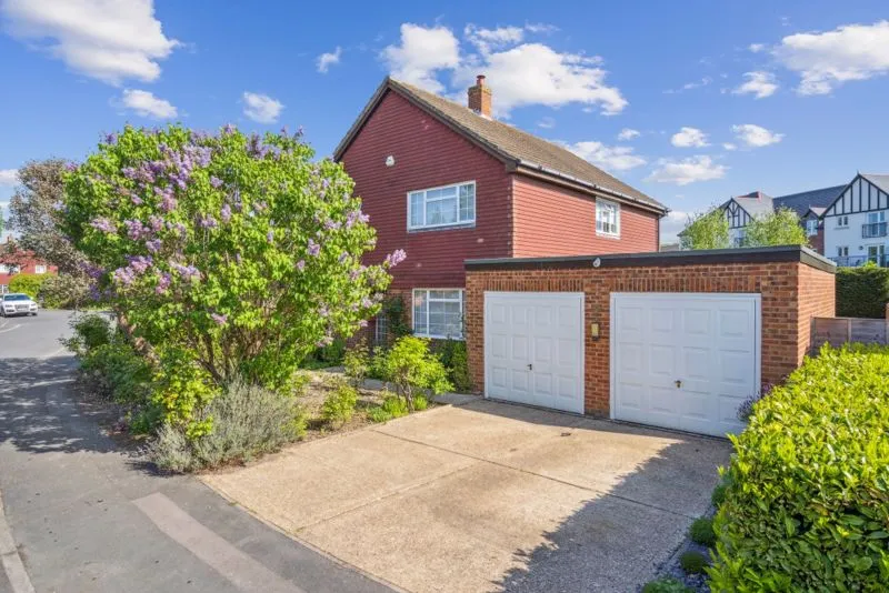 Thames Close, Bourne End SL8 5QJ, photo 20