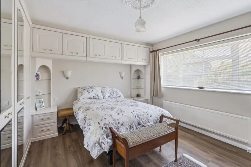 Thames Close, Bourne End SL8 5QJ, photo 14