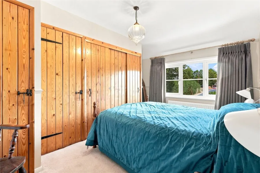 with 5 bedrooms in Steeple Bumpstead, Nr Haverhill, CB9, photo 14