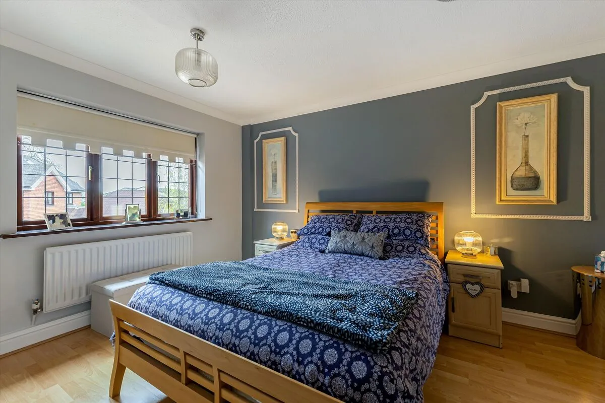 Anners Close, Egham, TW20, photo 9