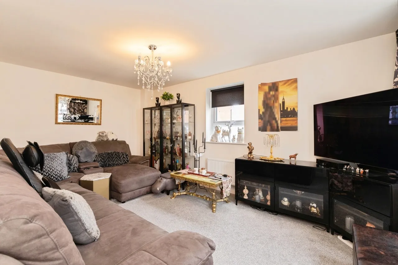 Eveleigh Gardens, Hullbridge, Hockley, Essex, SS5, photo 5